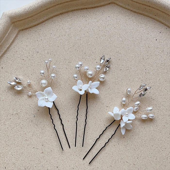 Peigne à cheveux de mariée floral simple et élégant